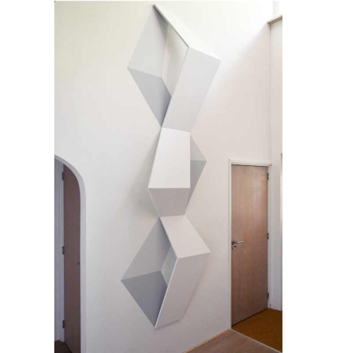 ObjectWall / Mural with 3-Dimensional Wall-object / 2023