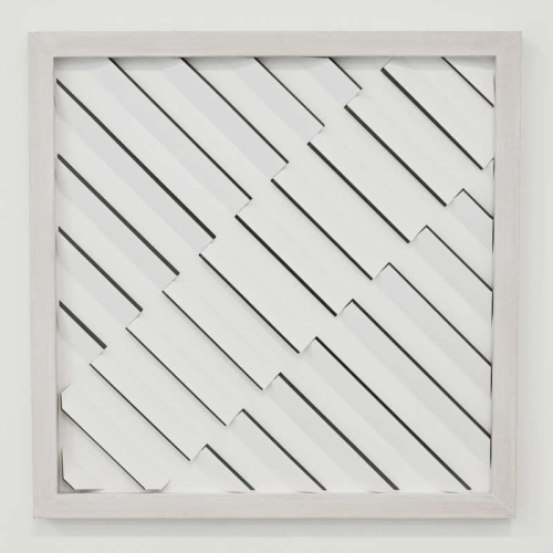 Untitled # 0195 / Relief in paper / 38 x38 cm / 2021