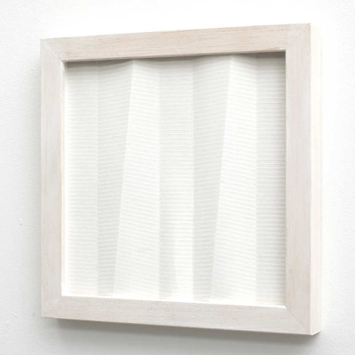 Zonder titel # 0197 / Hoogdruk in Reli�f op papier / 23 x 23 cm / 2021 / zijaanzicht rechts